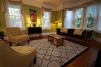 Waypoint House Bed And Breakfast Boyce Eksteriør bilde