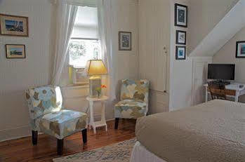 Waypoint House Bed And Breakfast Boyce Eksteriør bilde